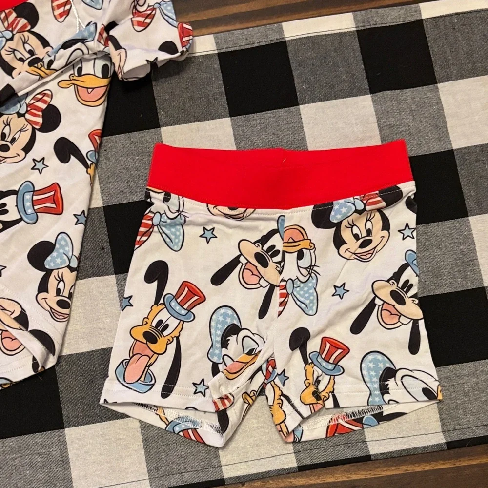 Bamboo Pajama shorts  Set patriotic Mickey Mouse and friends 6-12 months new